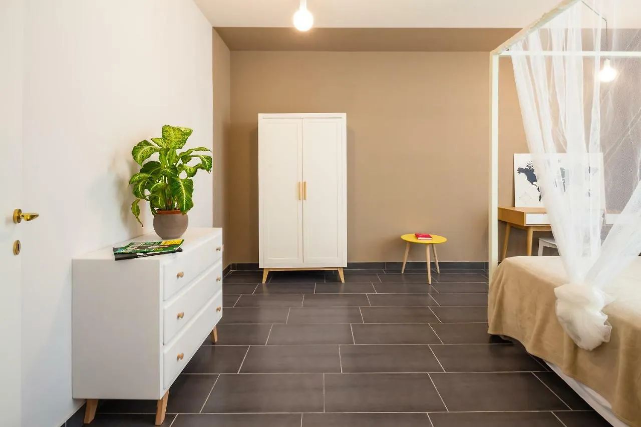 Melograno Undici Aparthotel Ercolano