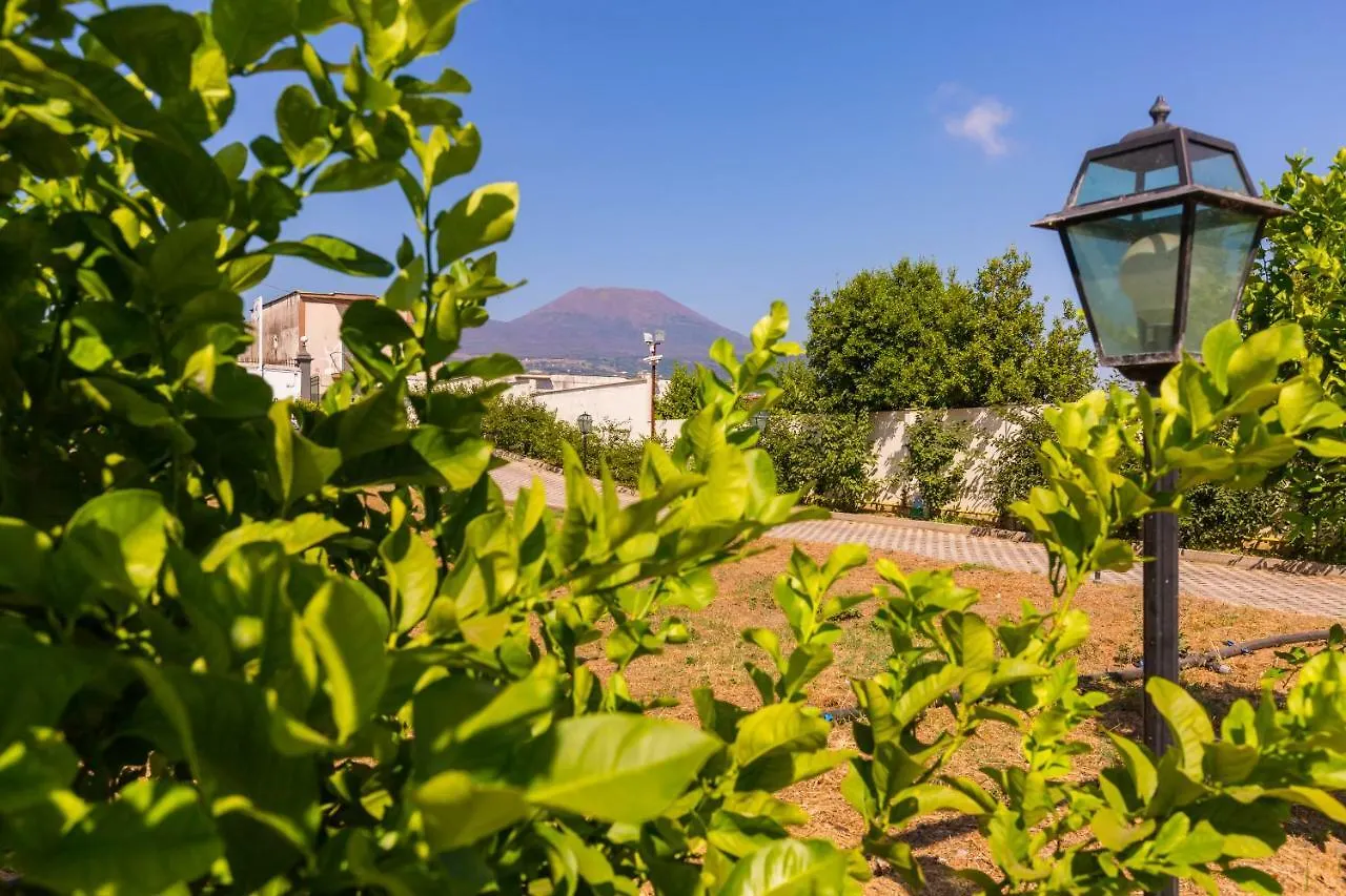 Melograno Undici Aparthotel Ercolano 0*,  Italy